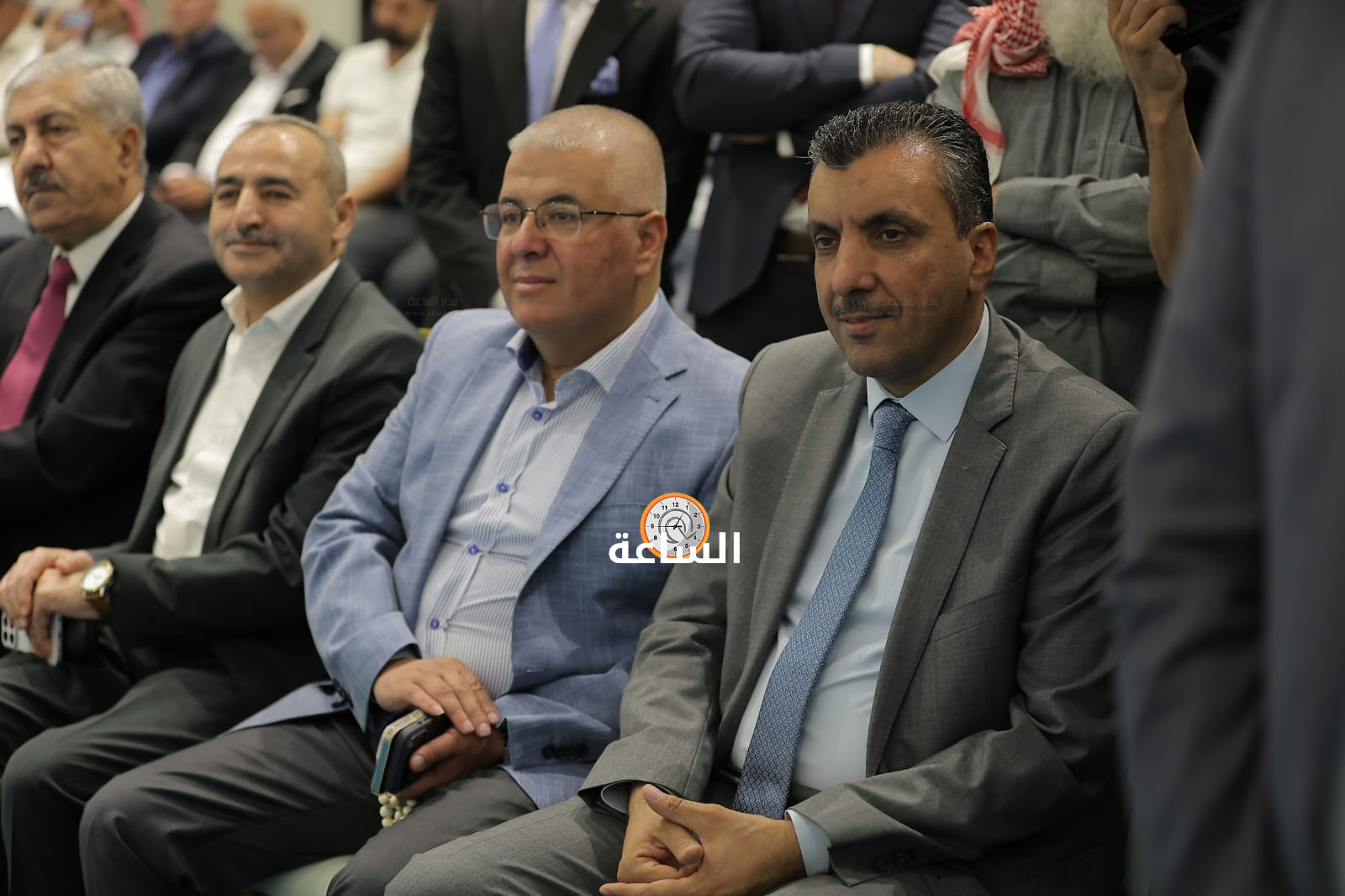 Madar Al-Saa Images 0.748739535449082