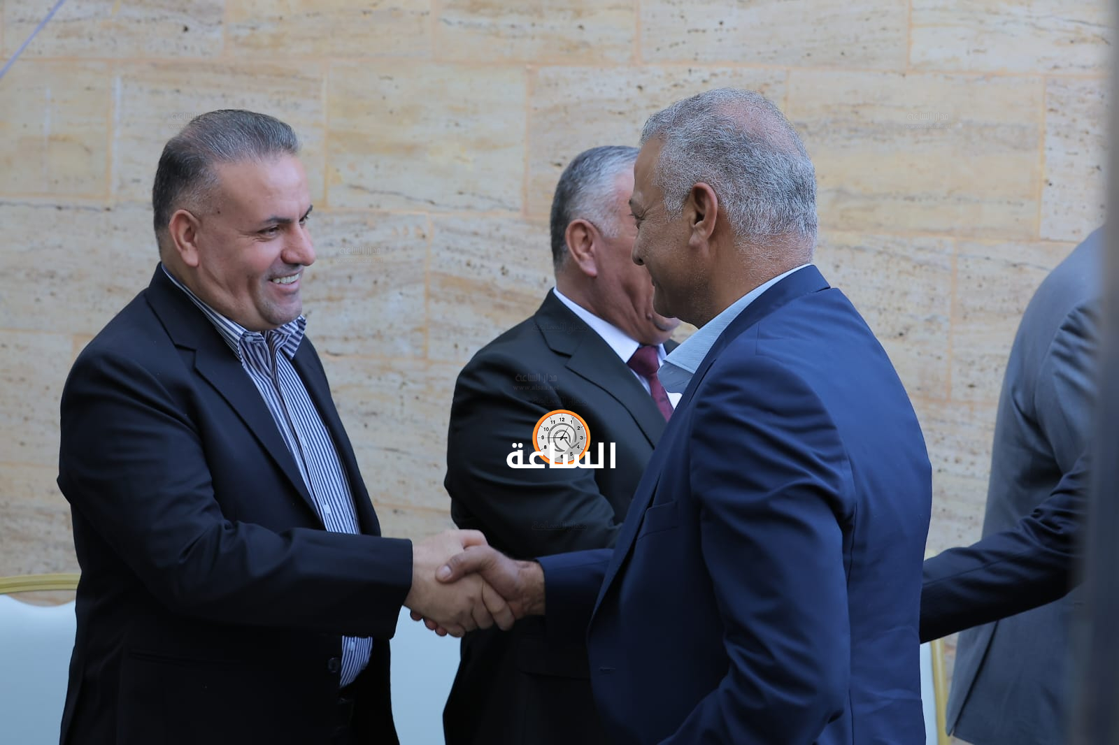 Madar Al-Saa Images 0.995772780796984