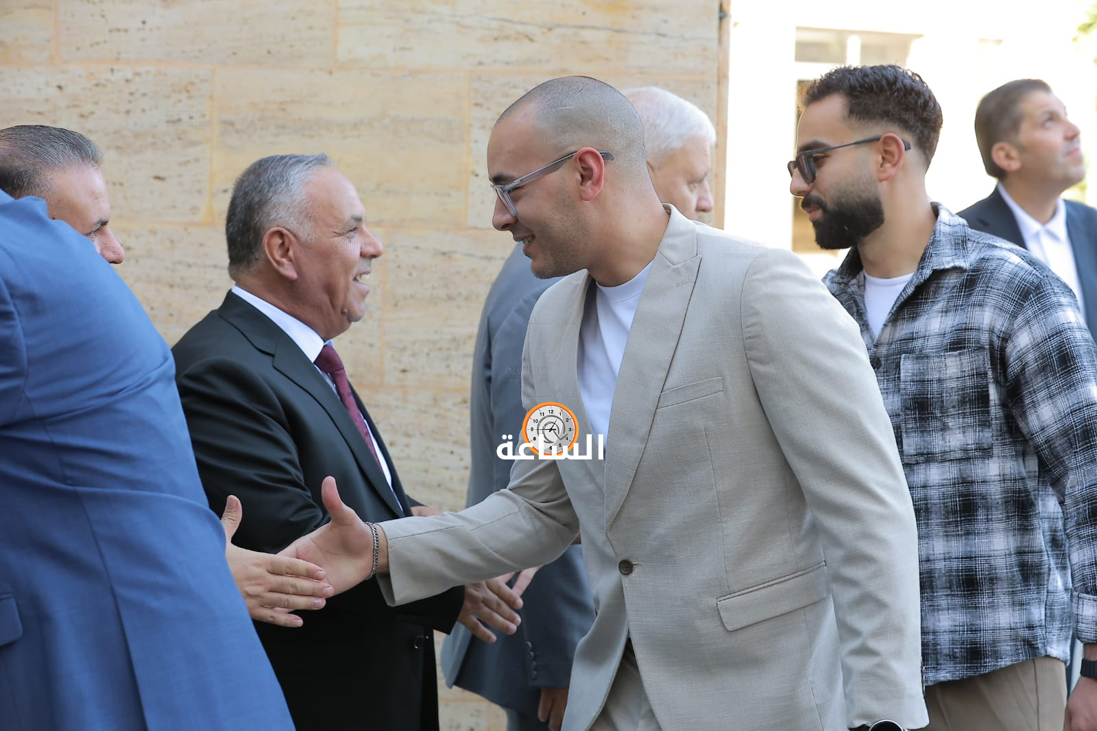 Madar Al-Saa Images 0.5738799996868119