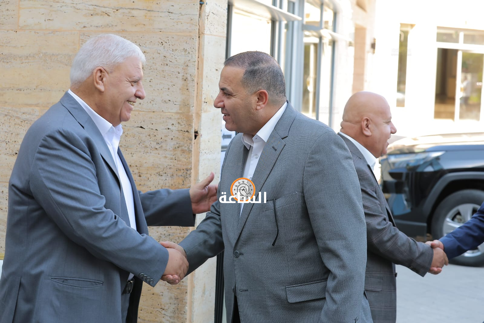 Madar Al-Saa Images 0.7872498969247705