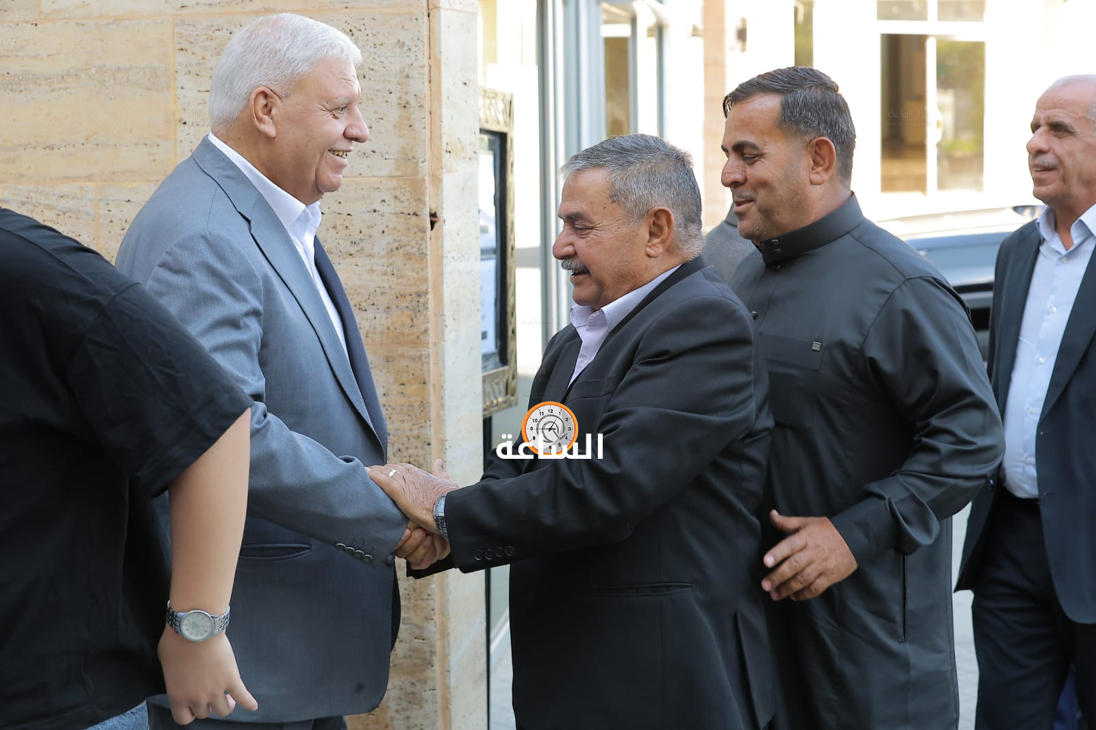Madar Al-Saa Images 0.024063692922146274