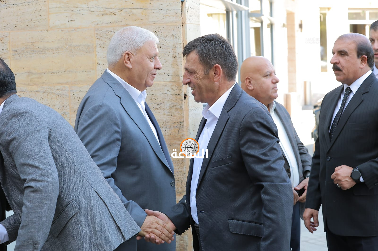 Madar Al-Saa Images 0.7082933862605985