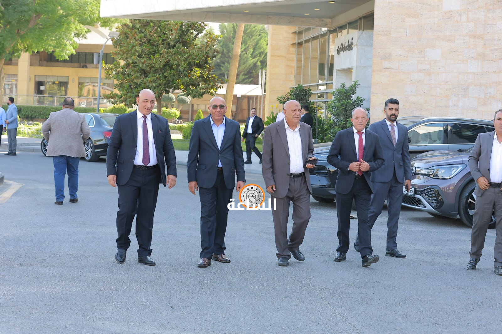 Madar Al-Saa Images 0.9684496287303554