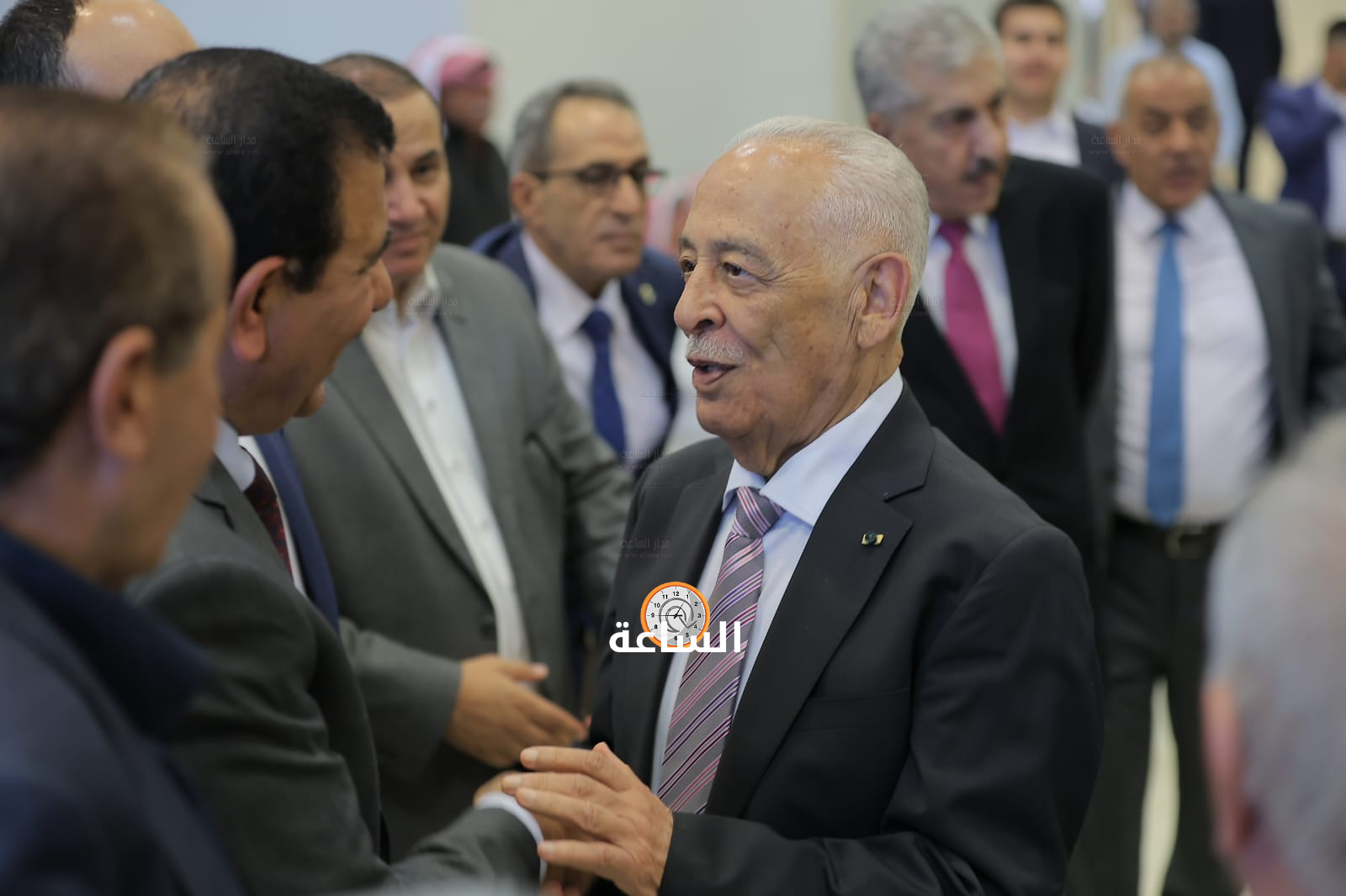 Madar Al-Saa Images 0.06659199381442749