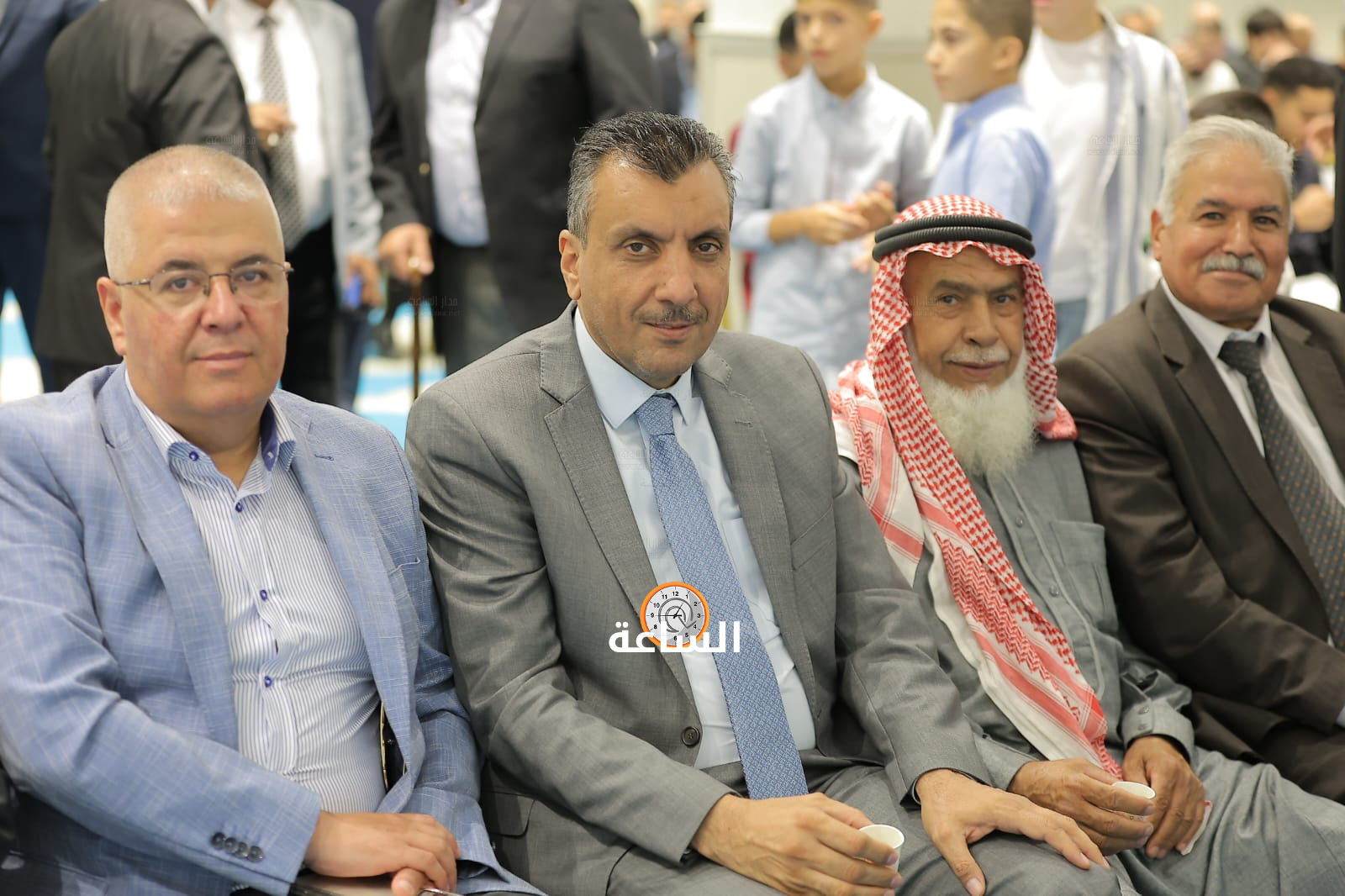 Madar Al-Saa Images 0.4865015900969404