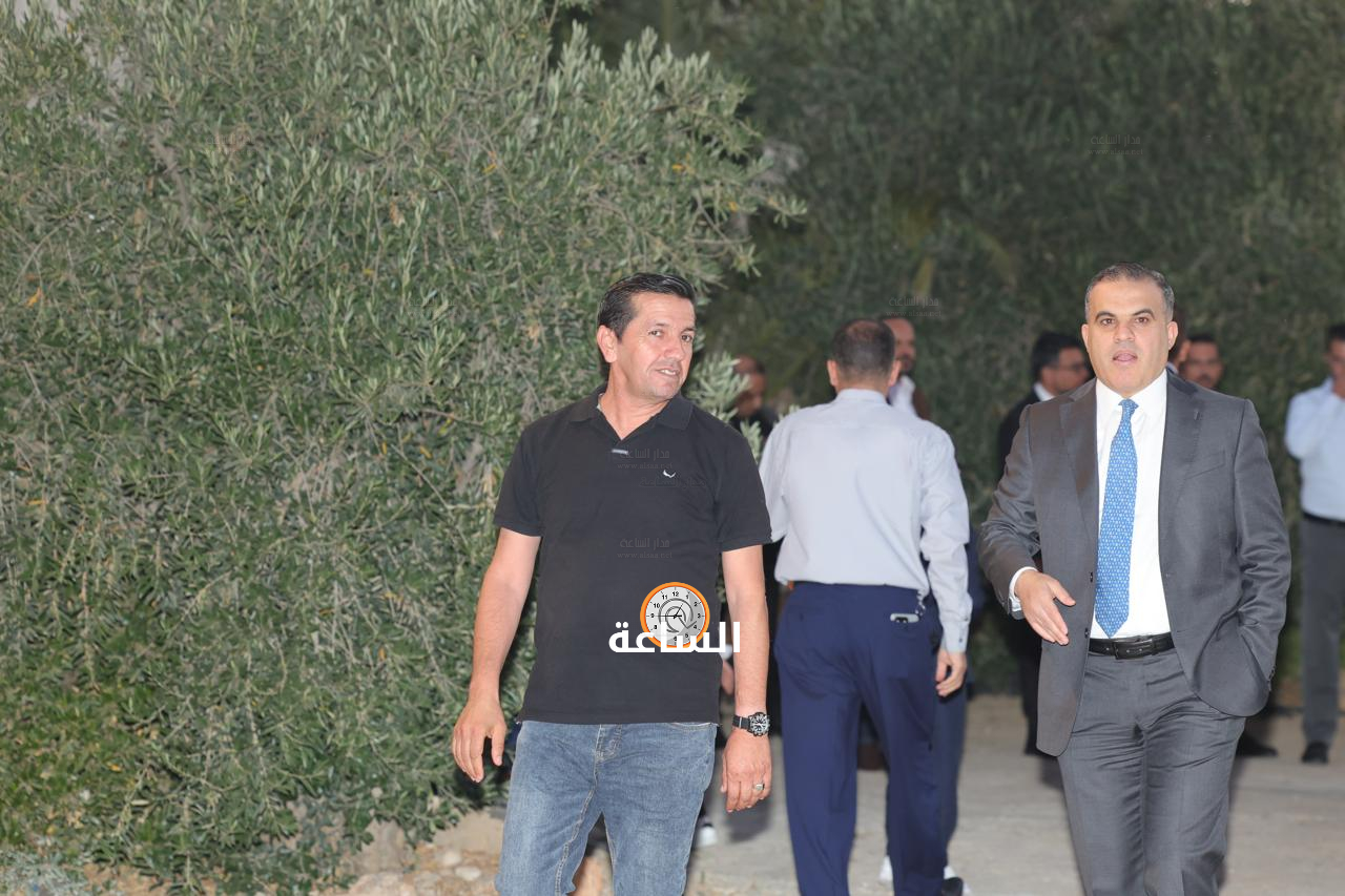 Madar Al-Saa Images 0.27742174661504615