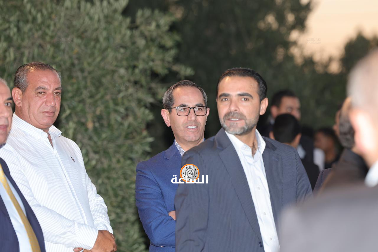 Madar Al-Saa Images 0.1664788459533556