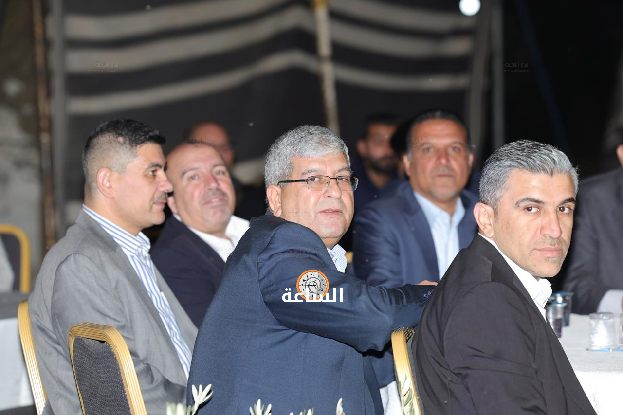 Madar Al-Saa Images 0.7502499418780297