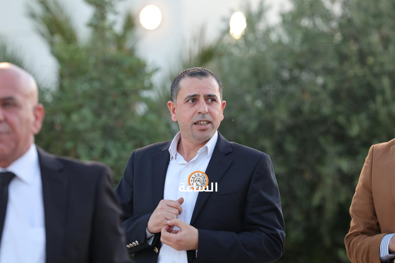 Madar Al-Saa Images 0.3065105671401622