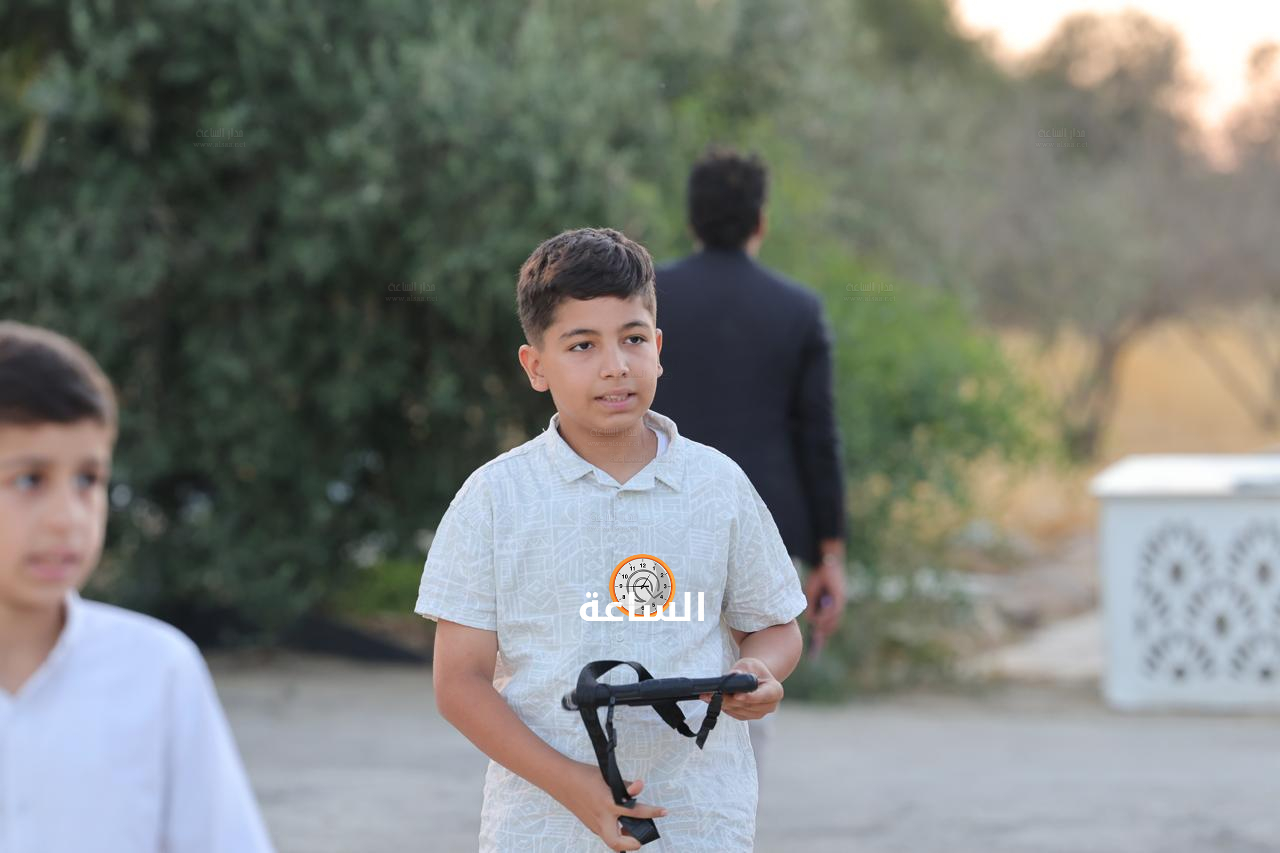 Madar Al-Saa Images 0.18043517774606088