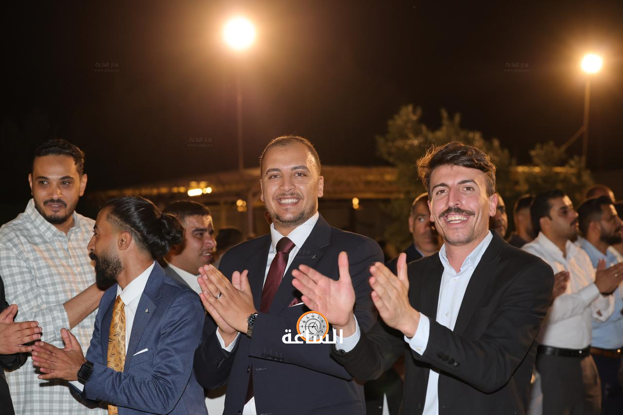 Madar Al-Saa Images 0.9392550532509758