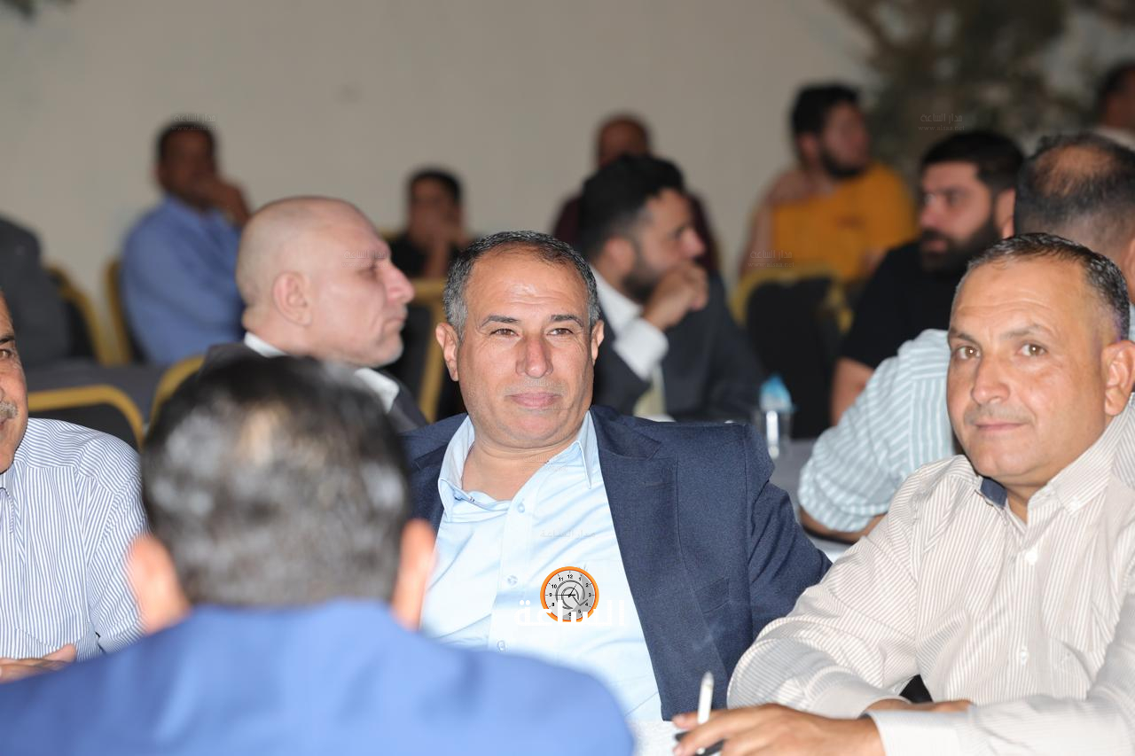 Madar Al-Saa Images 0.3819825284074142