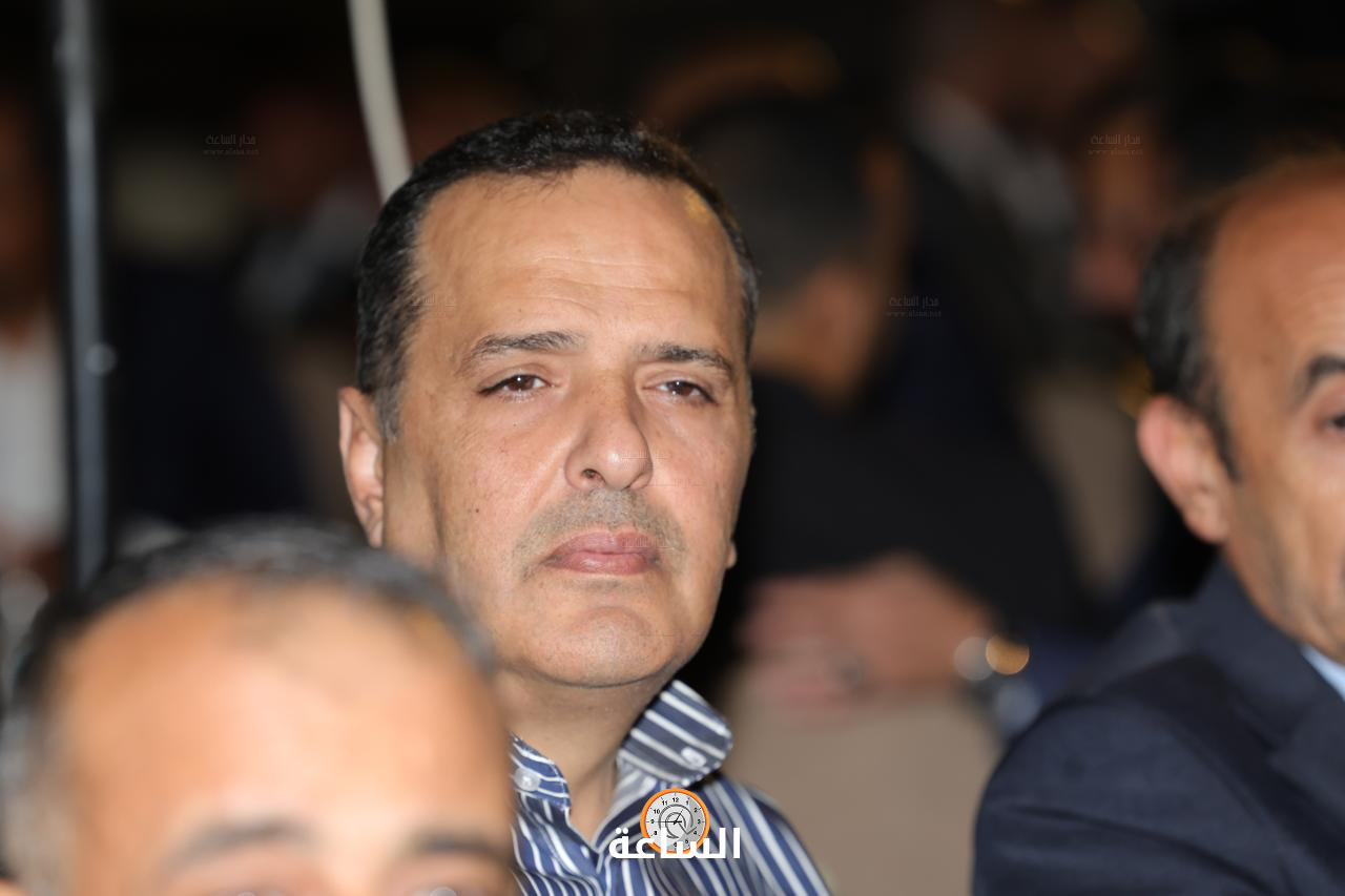 Madar Al-Saa Images 0.7830601654448737