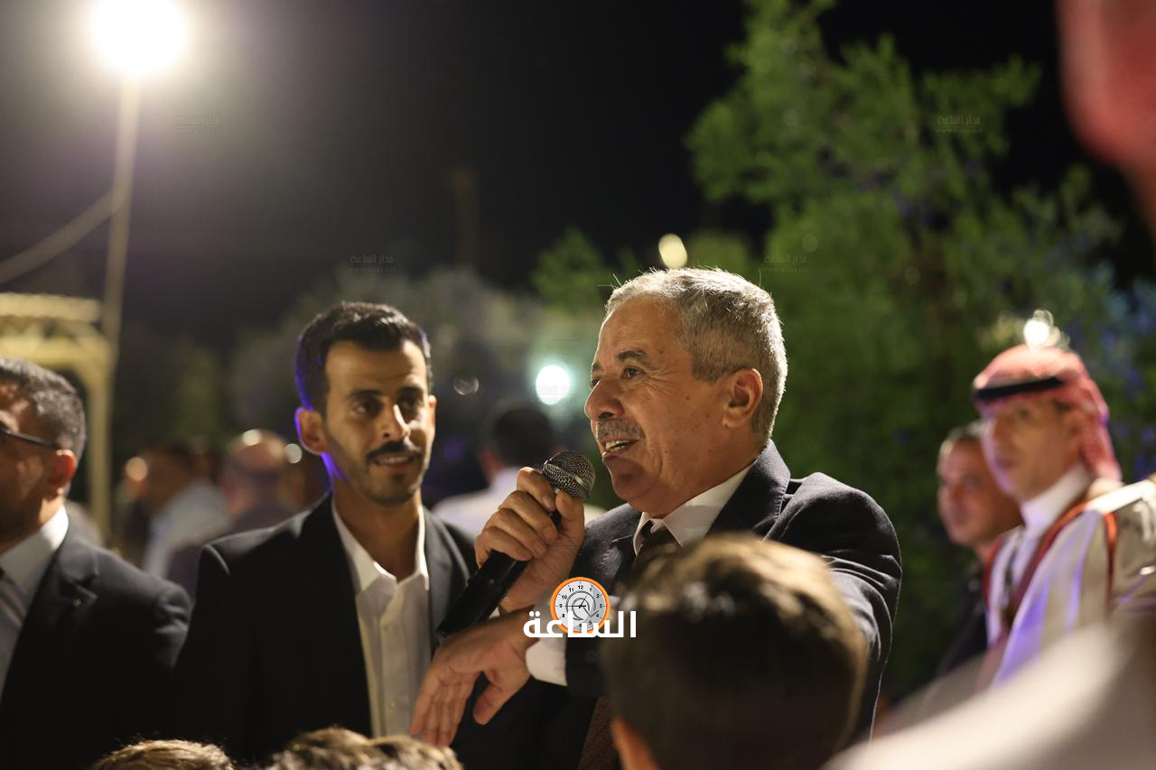 Madar Al-Saa Images 0.09689863682742172