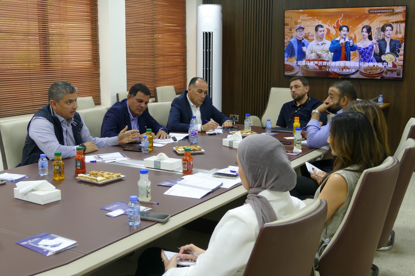 Madar Al-Saa Images 0.3608743737001455