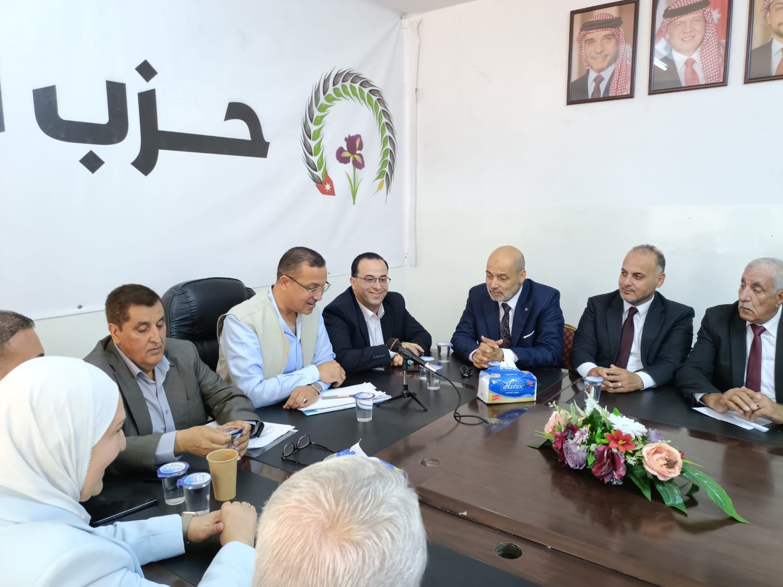 Madar Al-Saa Images 0.7985316922375335