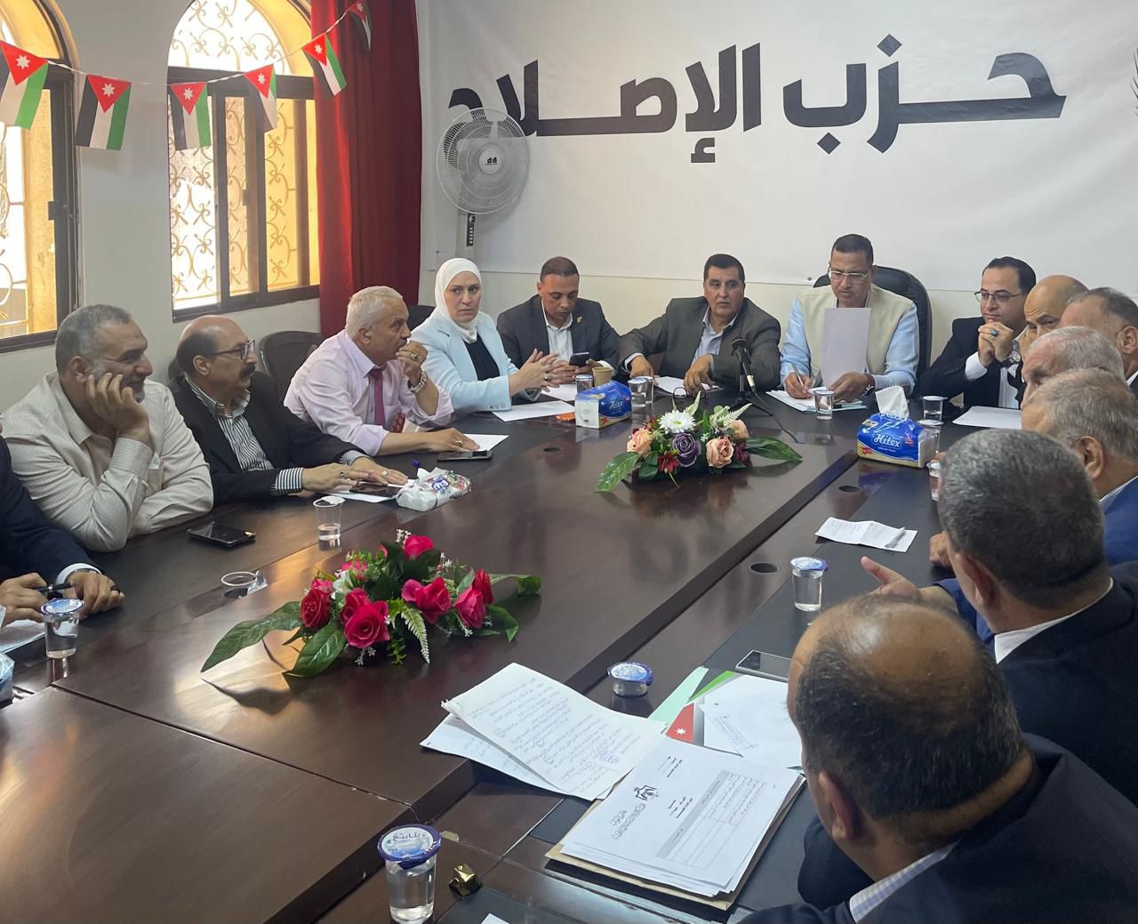 Madar Al-Saa Images 0.03579877905670037
