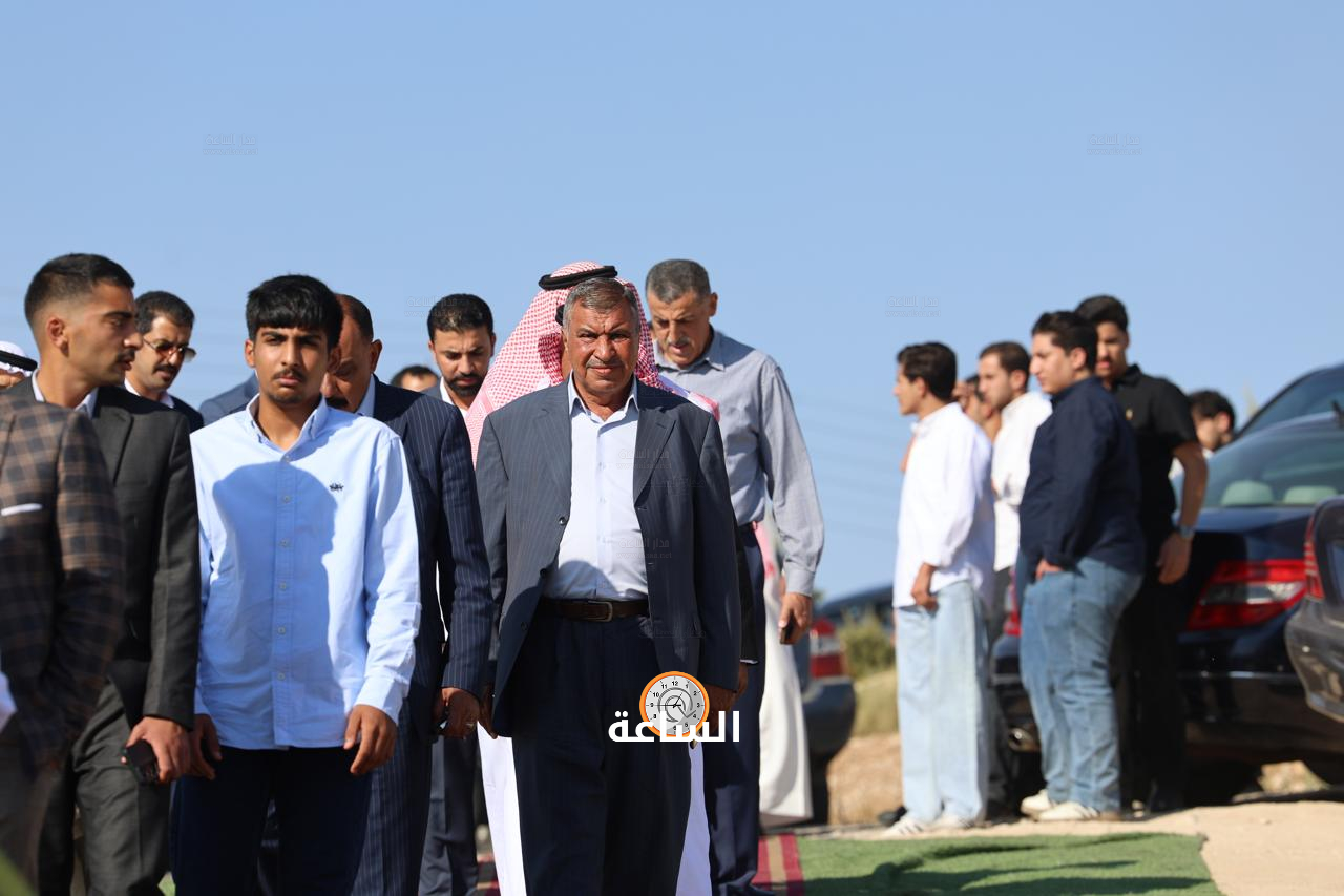 Madar Al-Saa Images 0.33606935650668623