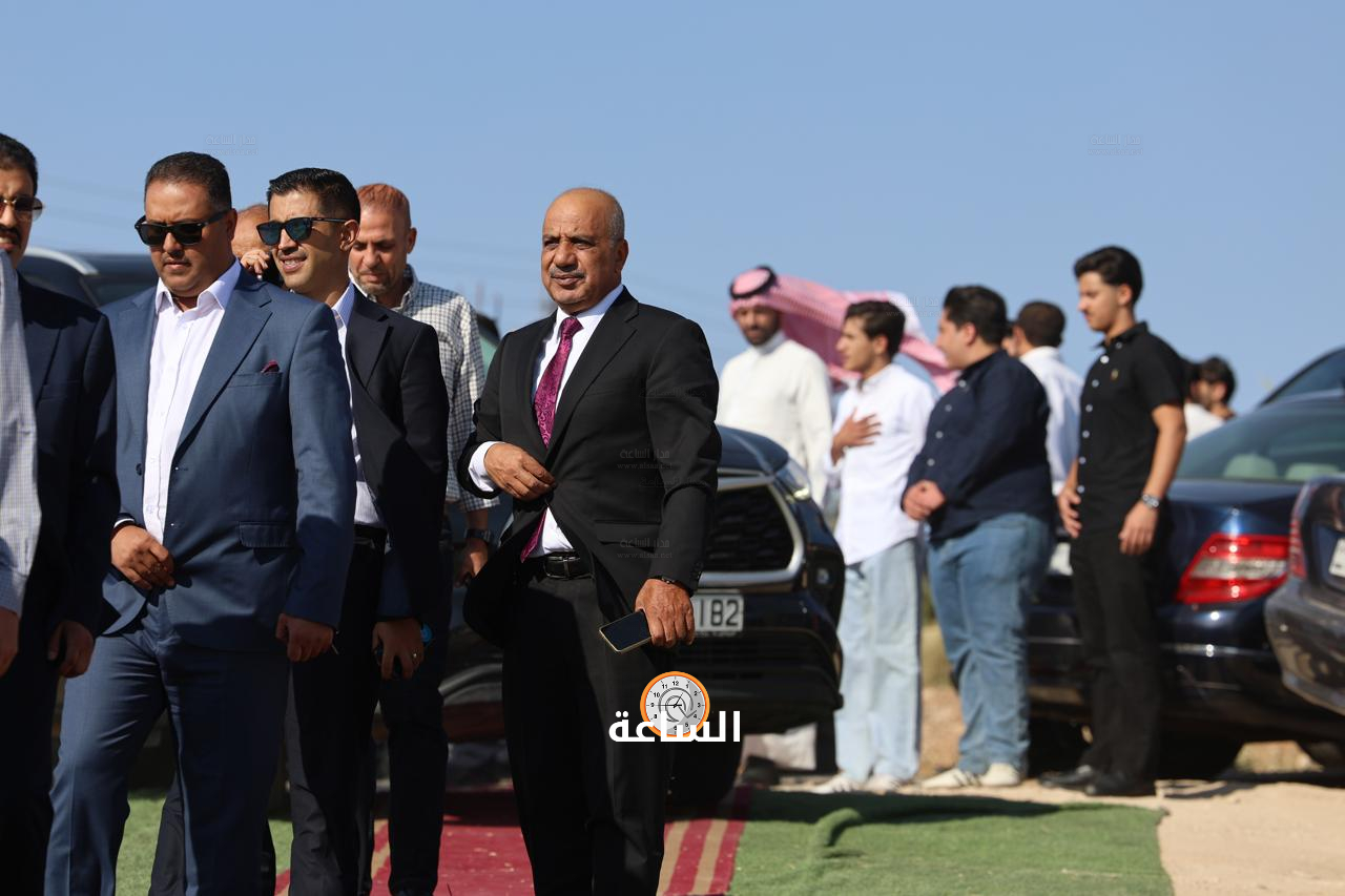 Madar Al-Saa Images 0.7949808547505529