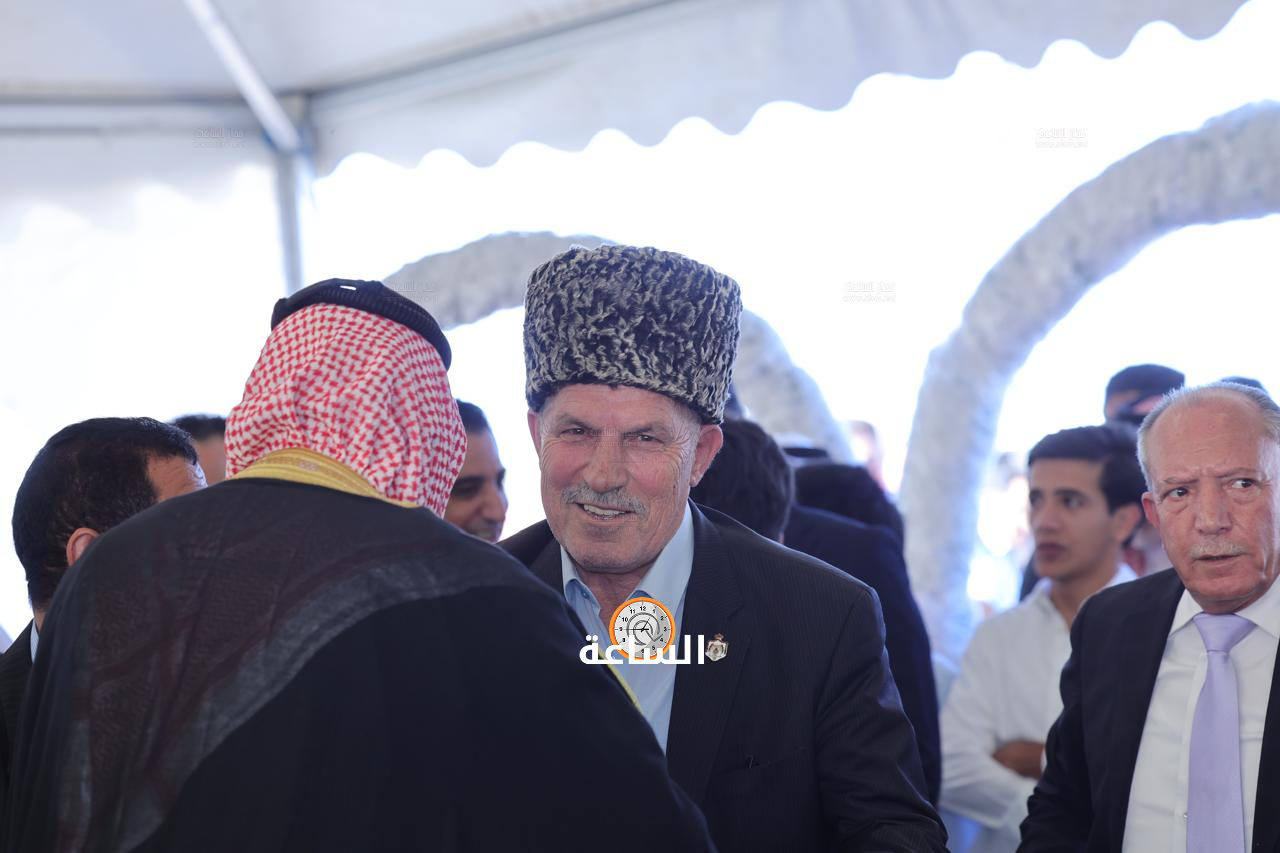 Madar Al-Saa Images 0.17486126077127606