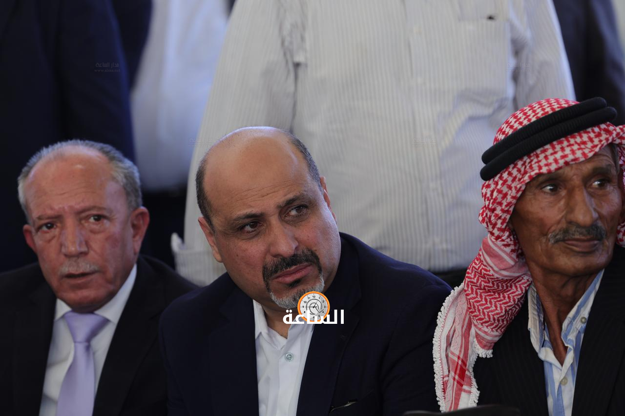 Madar Al-Saa Images 0.0985075732928683