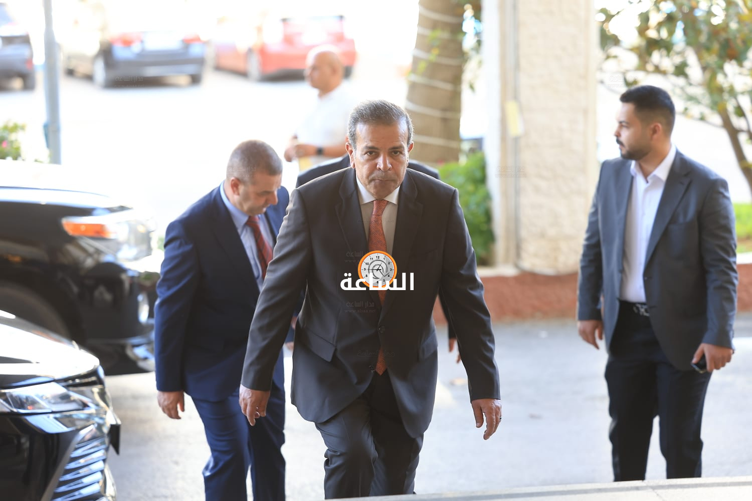 Madar Al-Saa Images 0.690975501327525