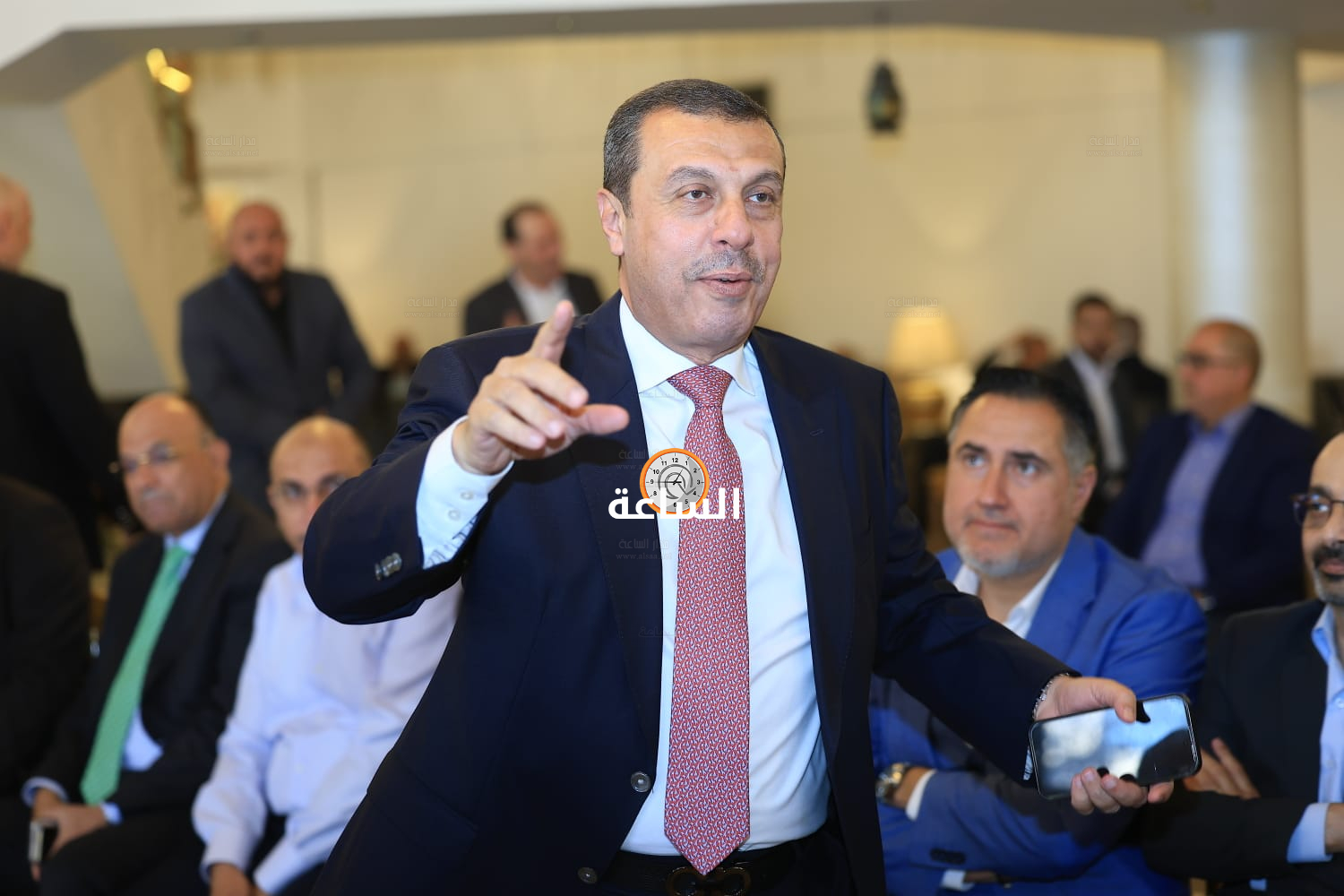 Madar Al-Saa Images 0.12938271404195878