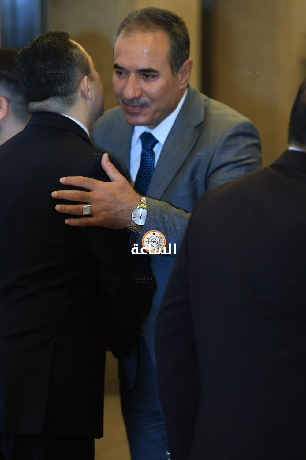 Madar Al-Saa Images 0.7754816365085823