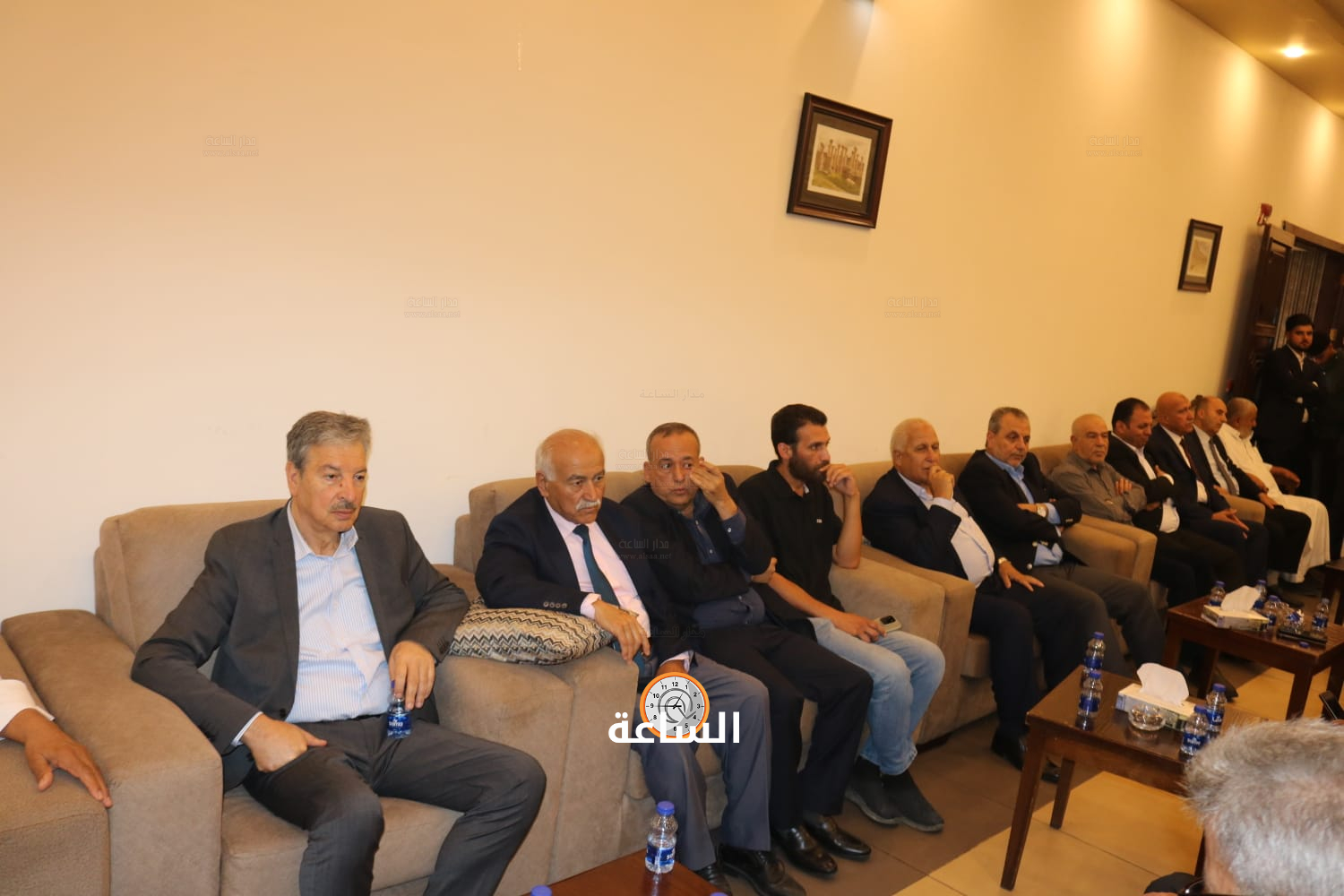 Madar Al-Saa Images 0.022467115908410995