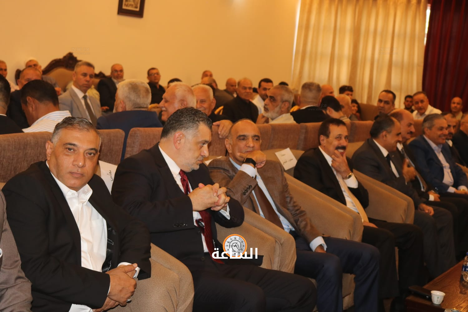Madar Al-Saa Images 0.8041399021642021