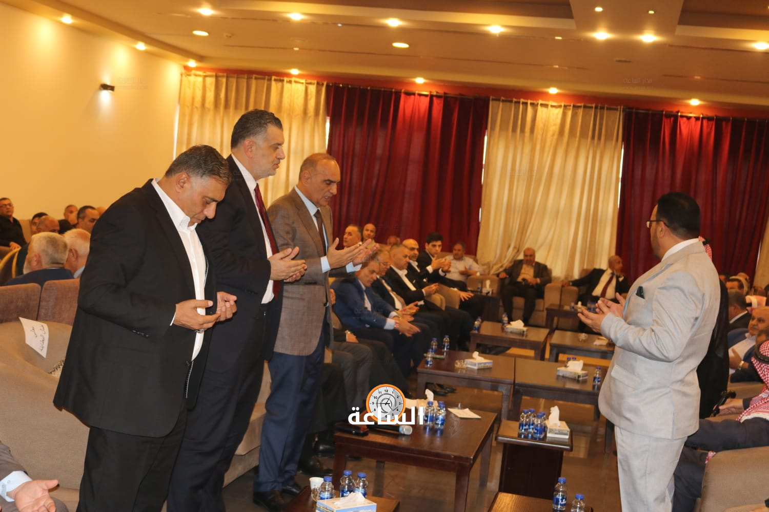 Madar Al-Saa Images 0.4805296414556425