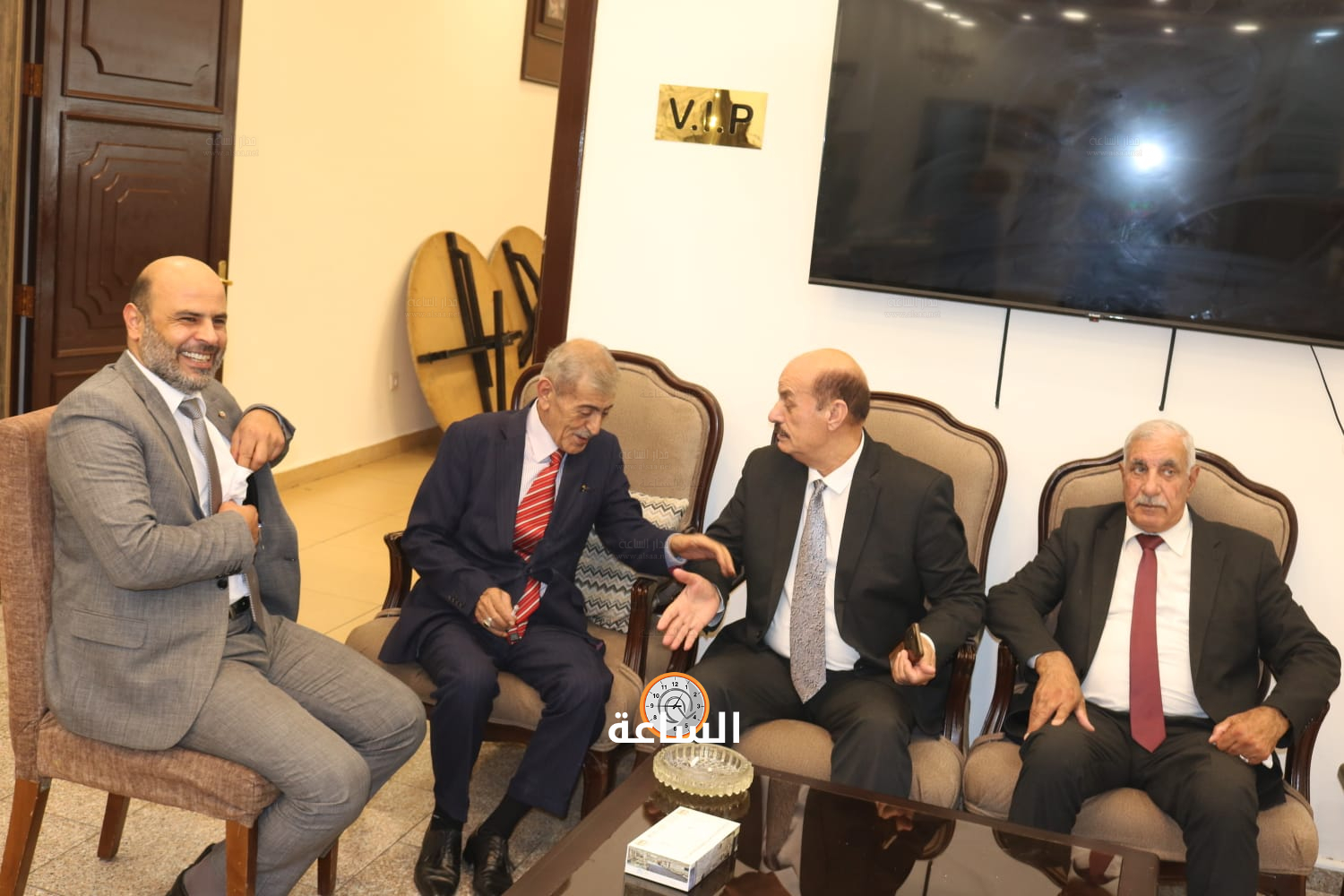 Madar Al-Saa Images 0.8302649897246422