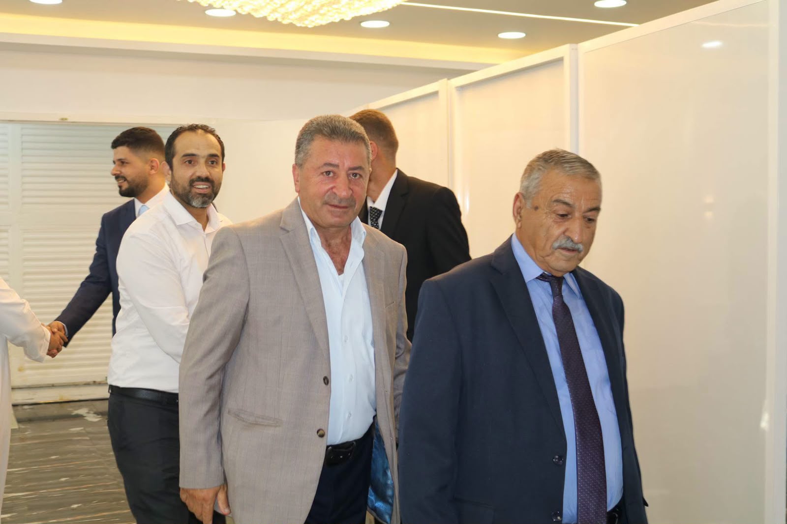 Madar Al-Saa Images 0.4044298294013131