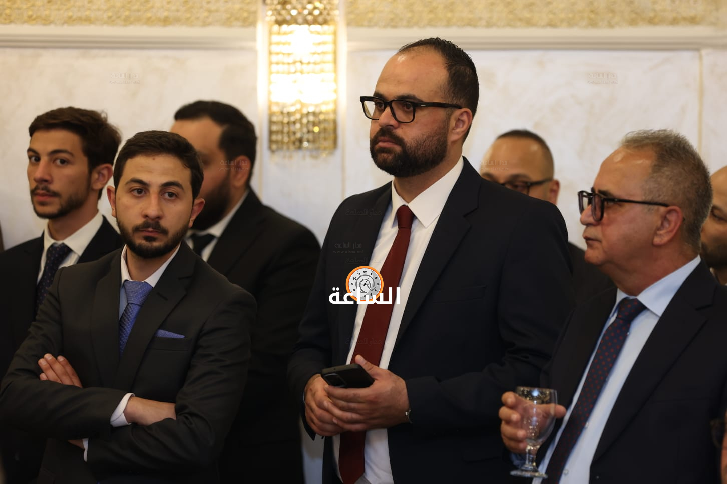 Madar Al-Saa Images 0.7135387060912399