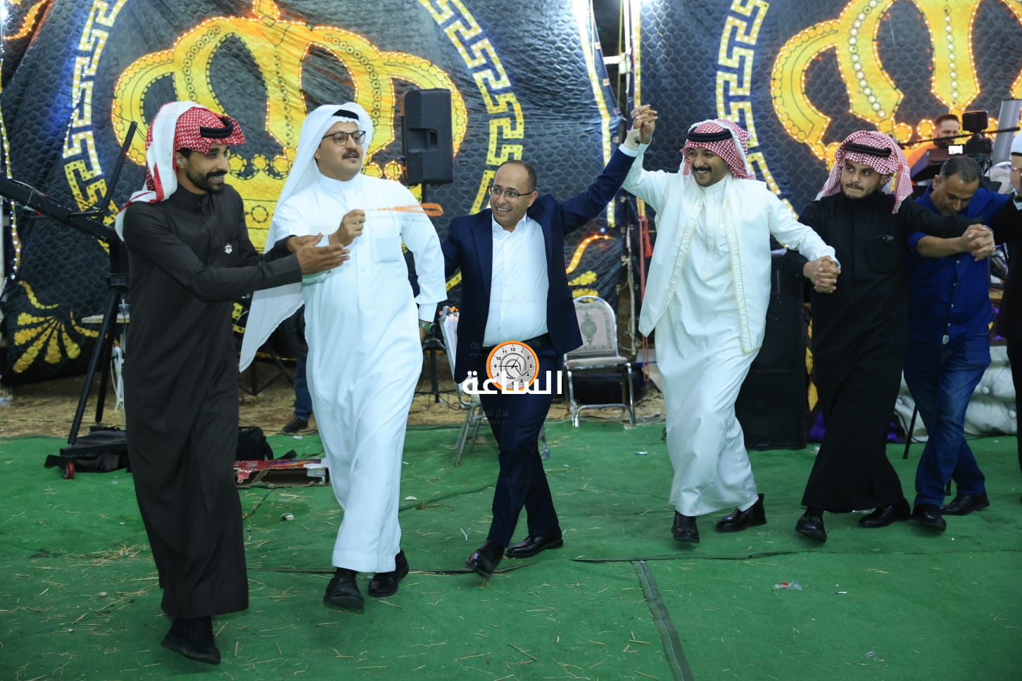 Madar Al-Saa Images 0.16659628429349327