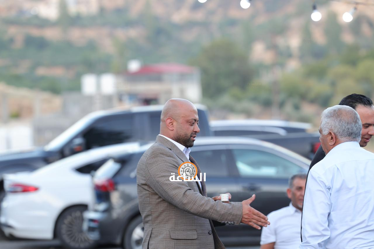 Madar Al-Saa Images 0.3791014370589415