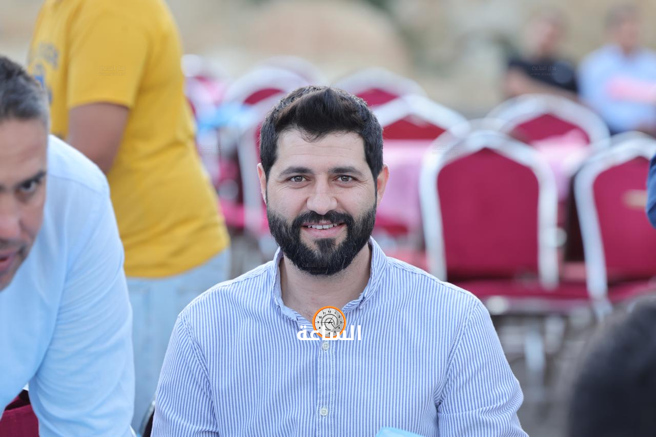 Madar Al-Saa Images 0.48697462763346633