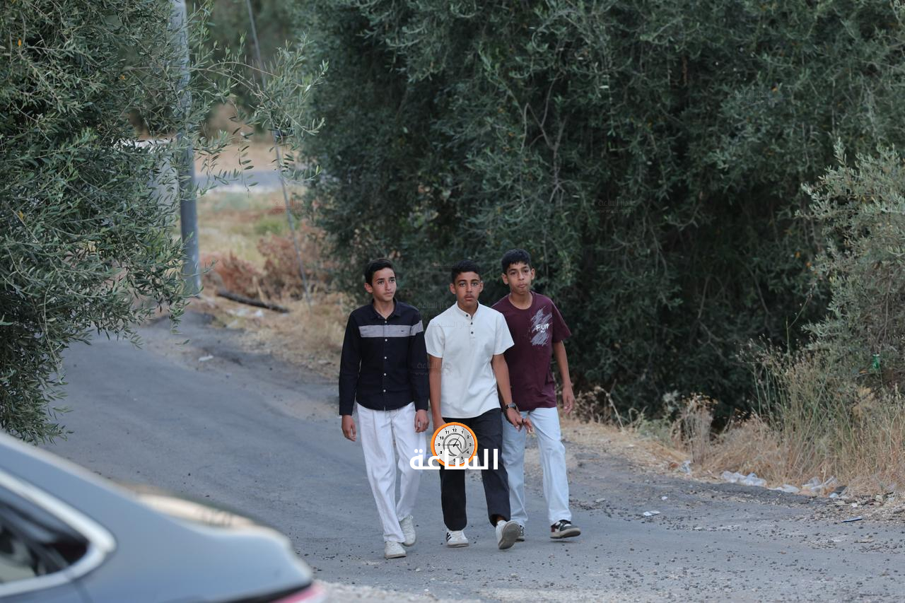 Madar Al-Saa Images 0.5252209036443426
