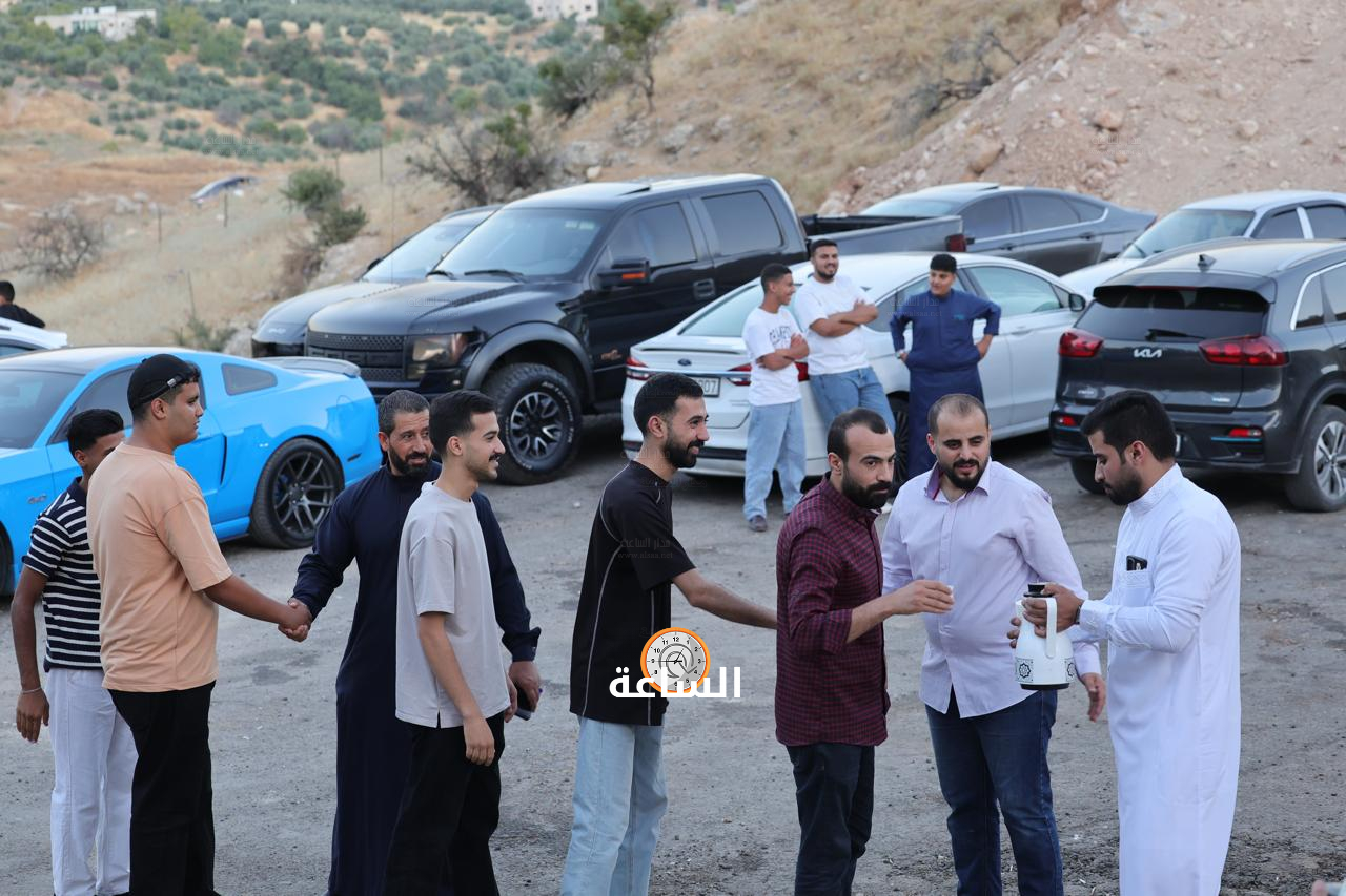 Madar Al-Saa Images 0.6501522640566794
