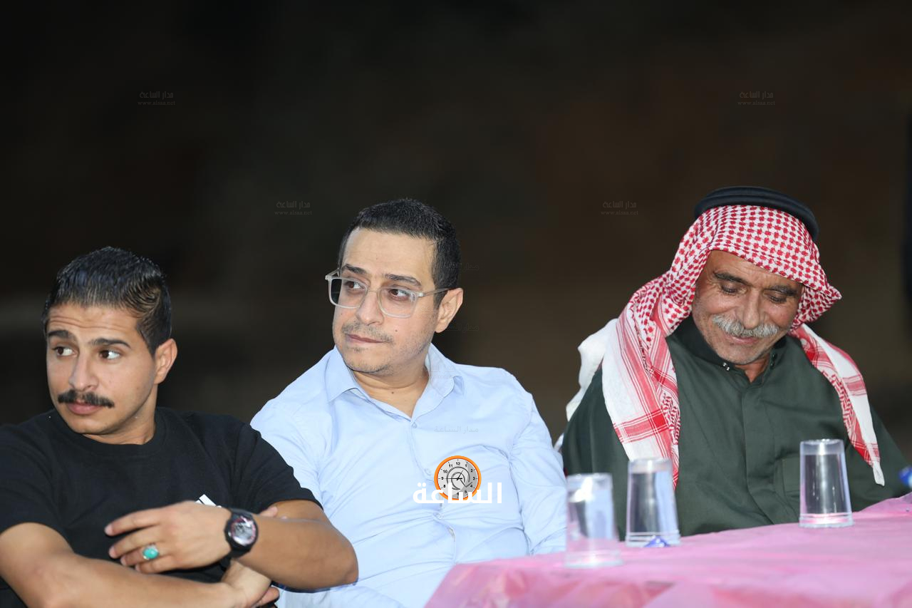 Madar Al-Saa Images 0.5849788449238488