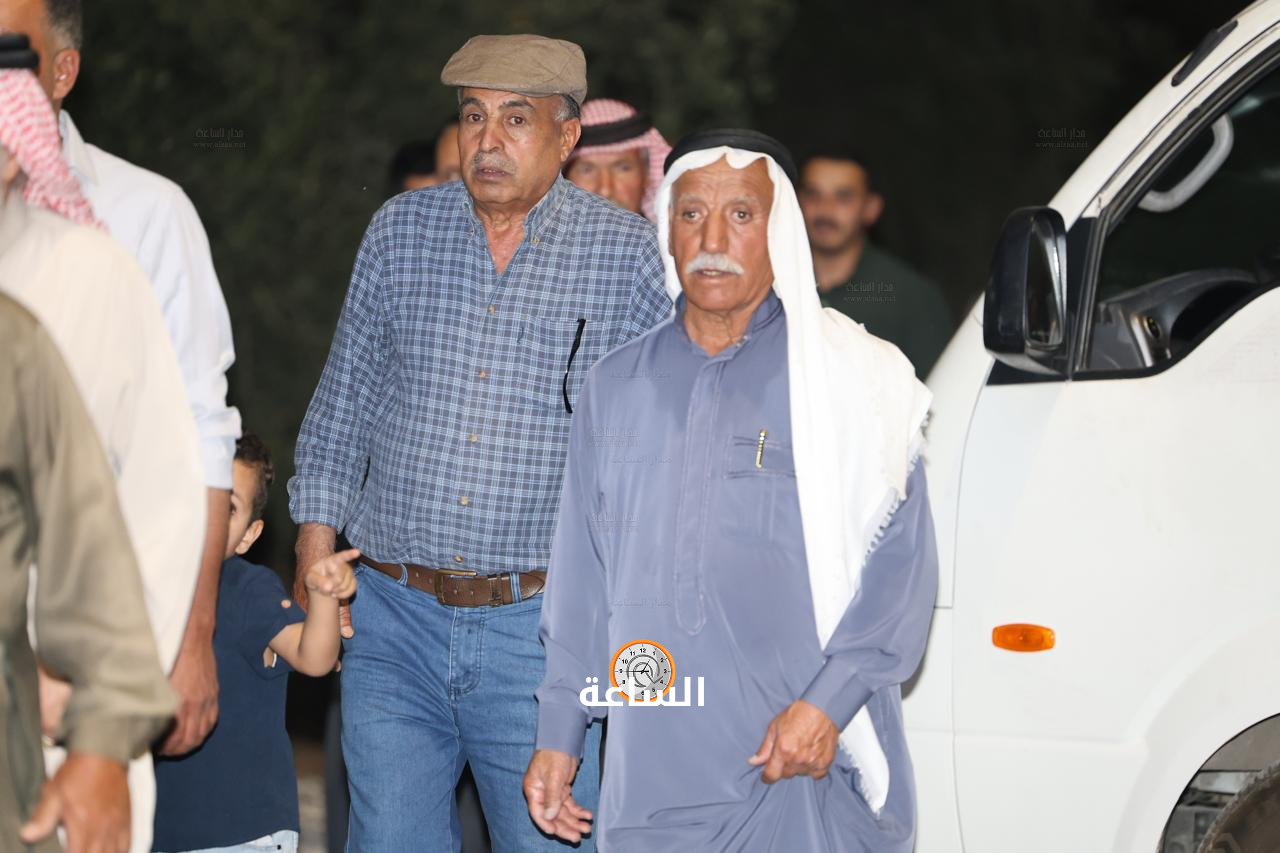 Madar Al-Saa Images 0.38903744281270625