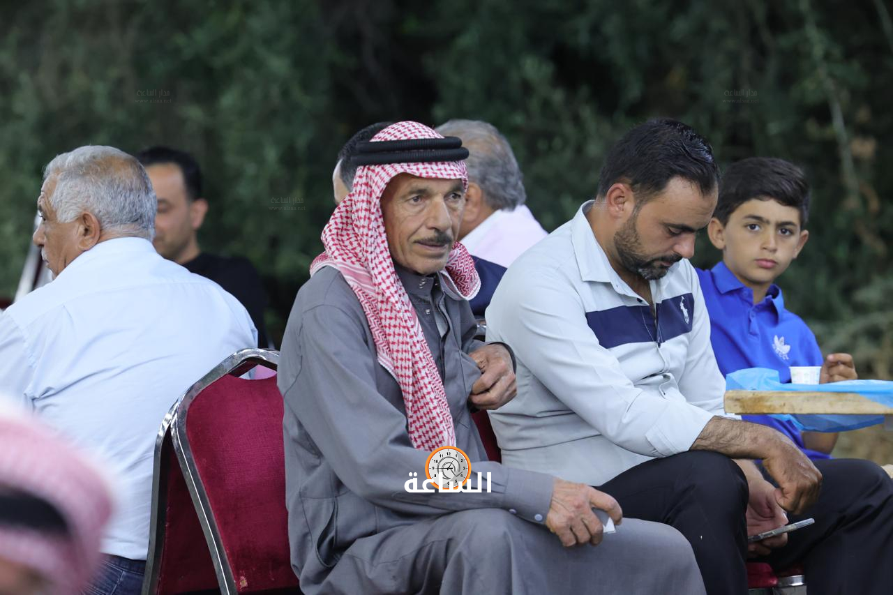 Madar Al-Saa Images 0.41706587690108887