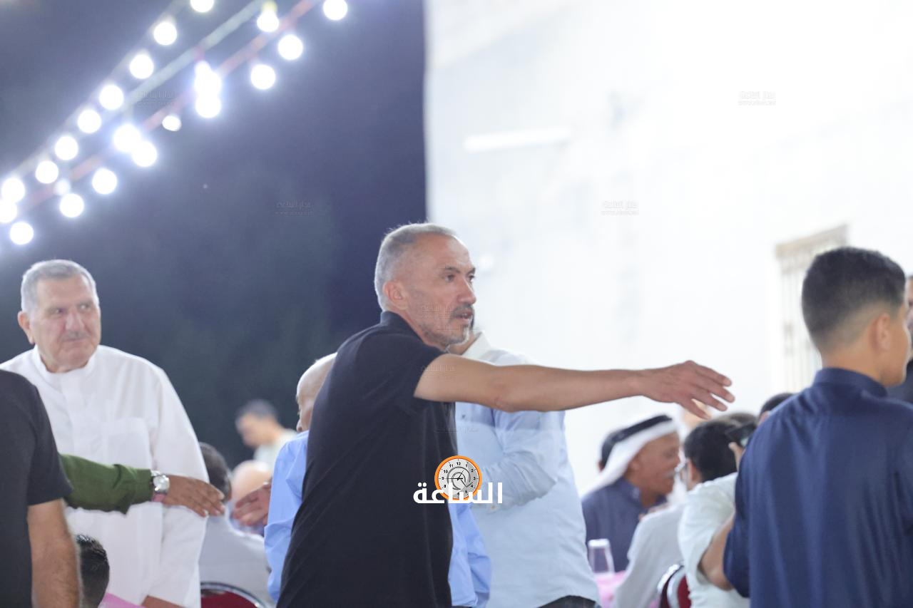 Madar Al-Saa Images 0.23974197923092366