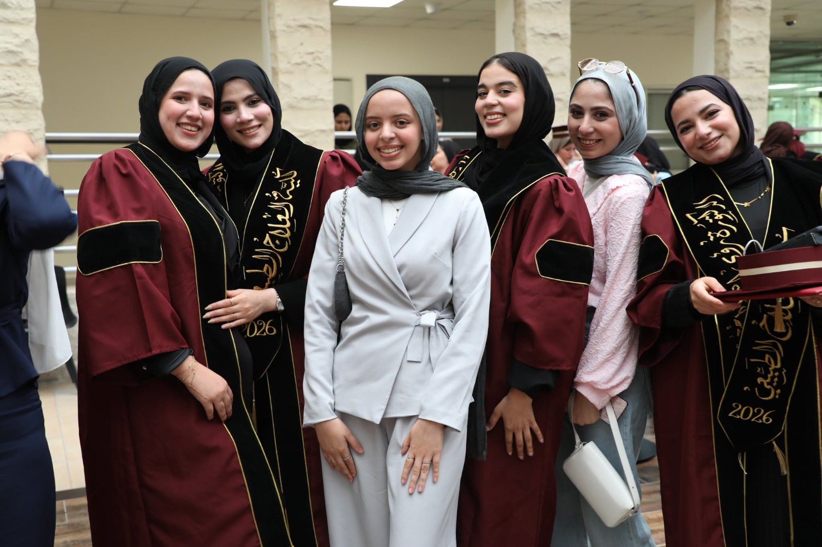 Madar Al-Saa Images 0.10992995187704169