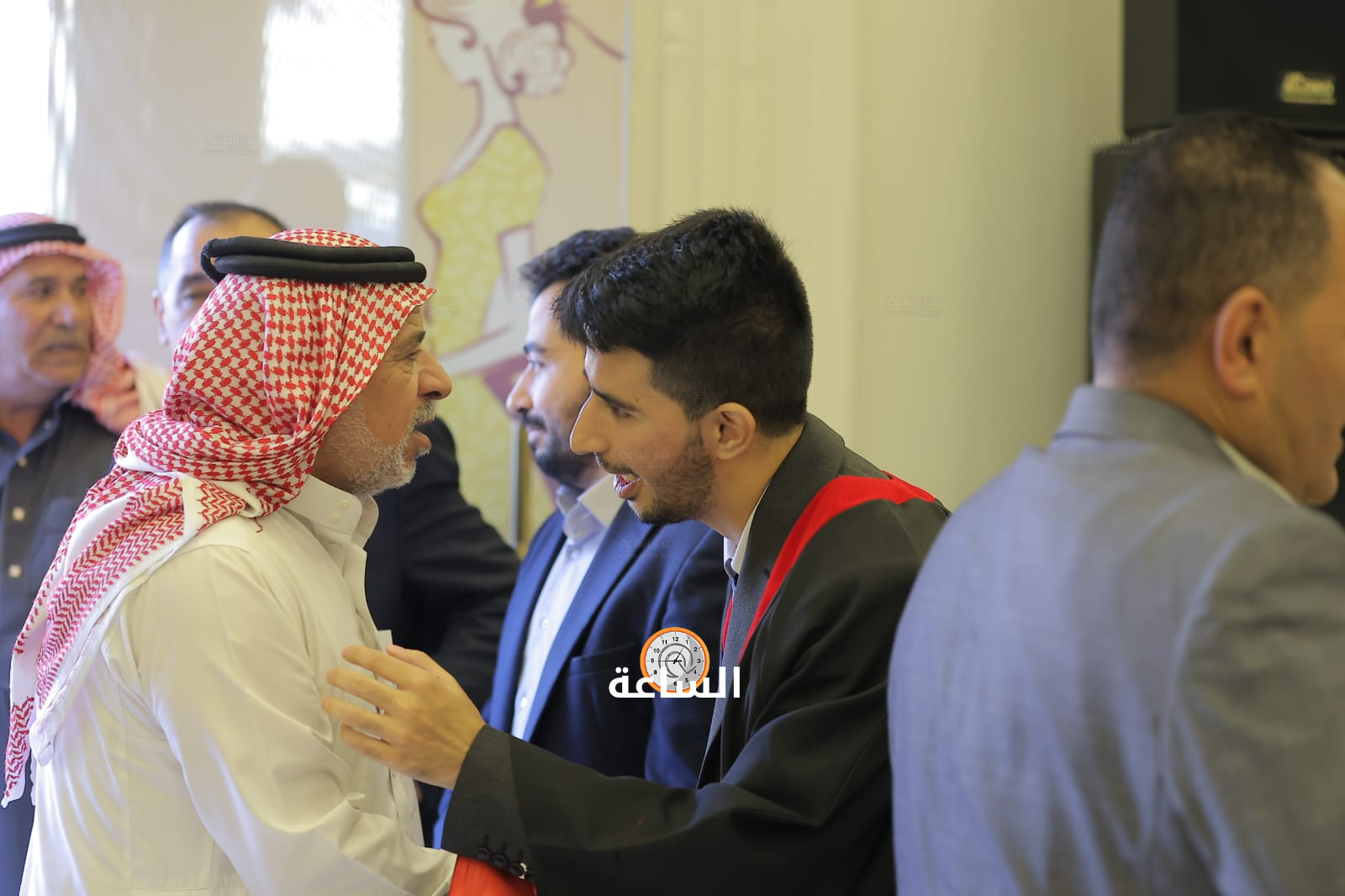 Madar Al-Saa Images 0.8338743072747409