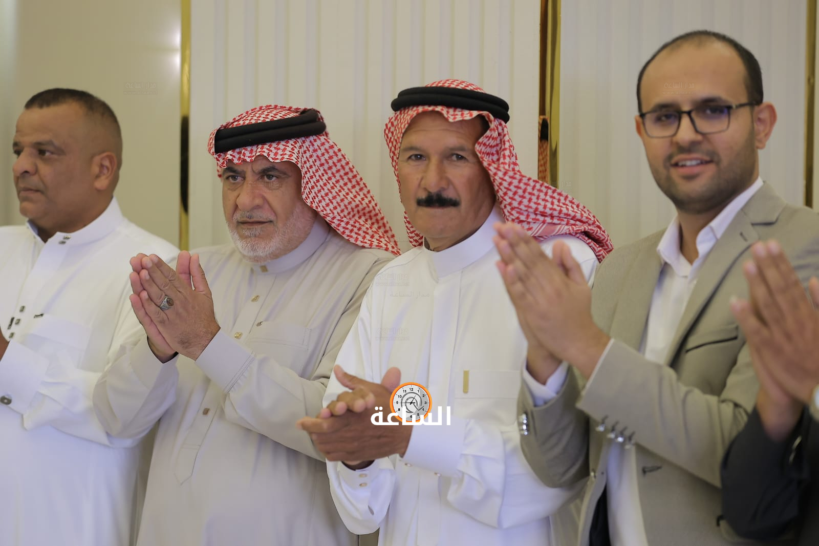 Madar Al-Saa Images 0.9555776341372932