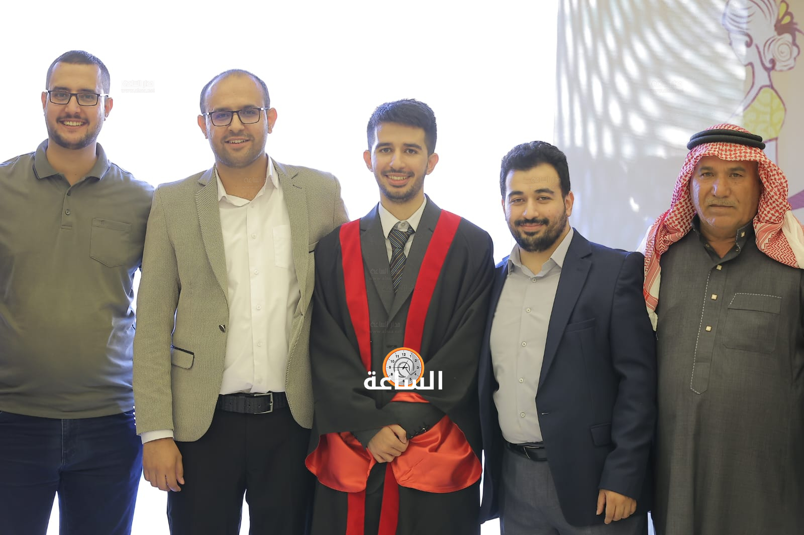 Madar Al-Saa Images 0.9066432404333323