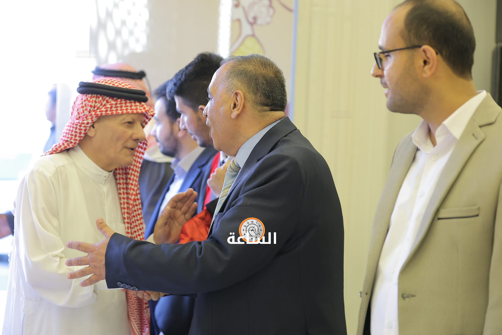 Madar Al-Saa Images 0.5518935742117577