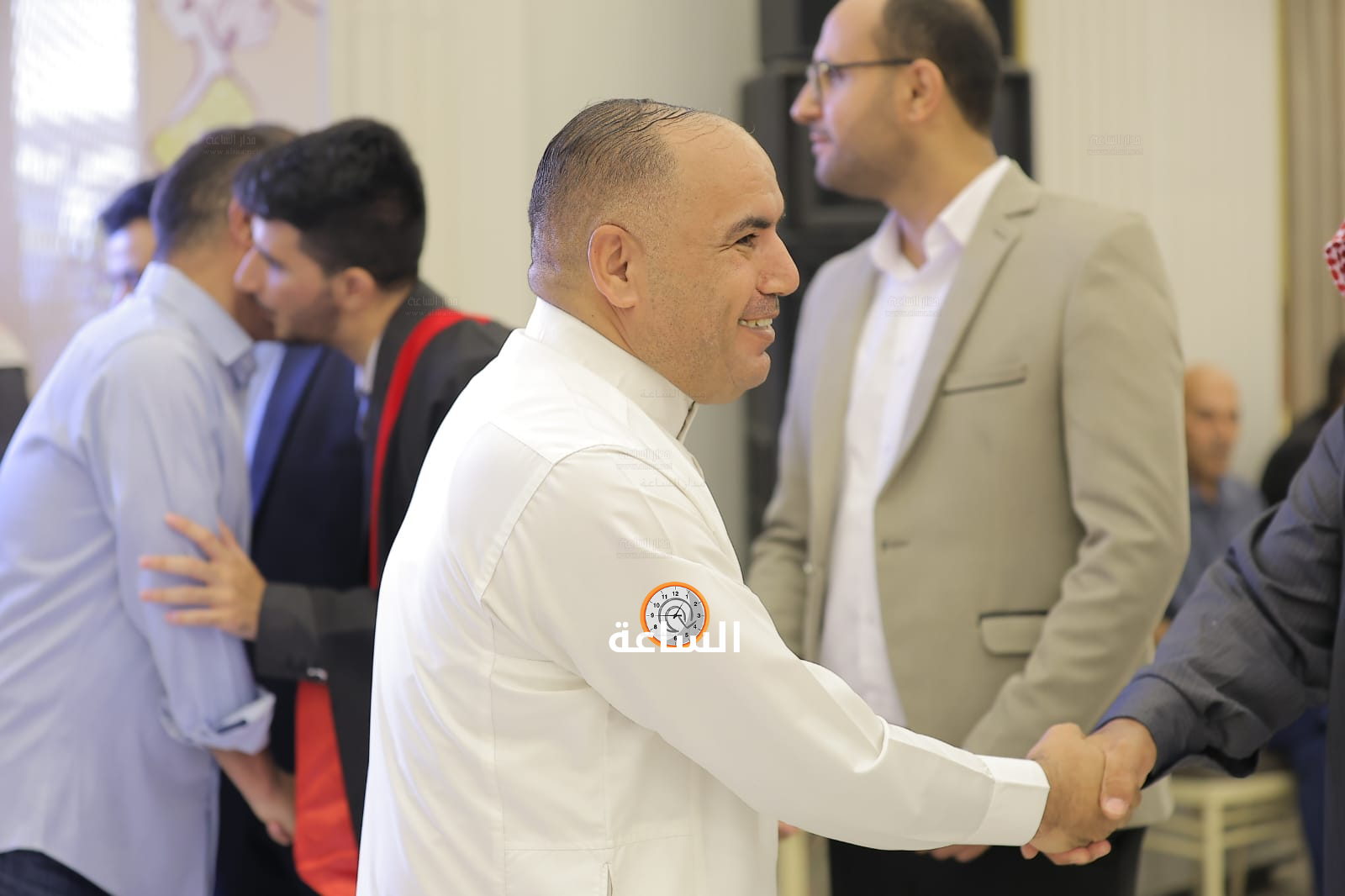 Madar Al-Saa Images 0.6551382432971206