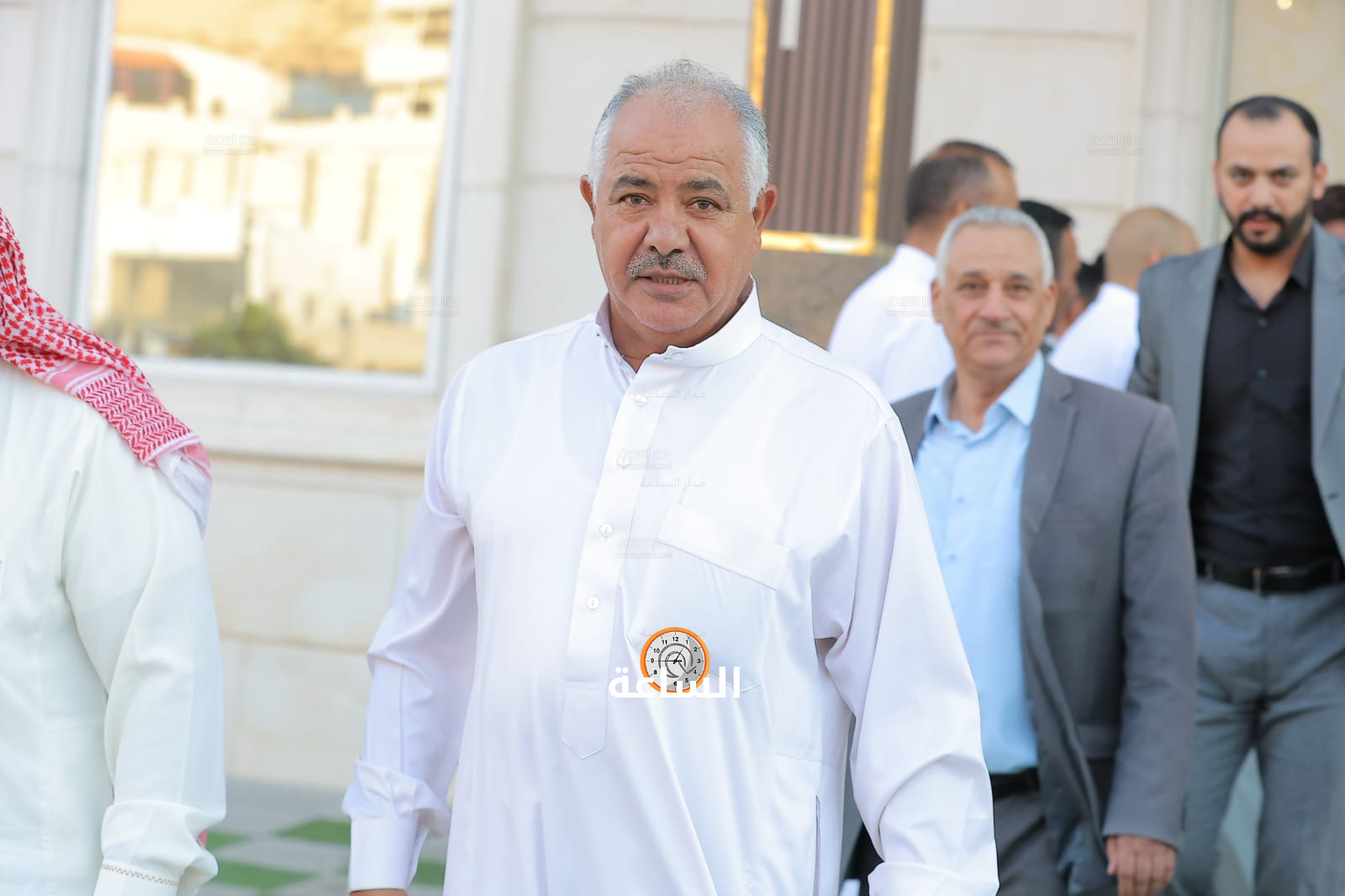 Madar Al-Saa Images 0.5002047123111916